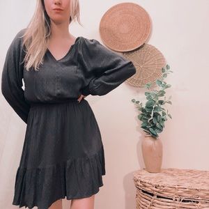 Old Navy Grey Long Sleeve Cinched Waist Cottagecore Dress